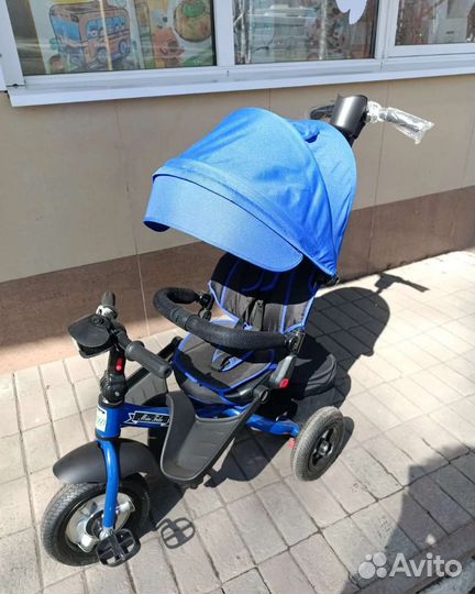 Трехколесный велосипед с родительской ручкой