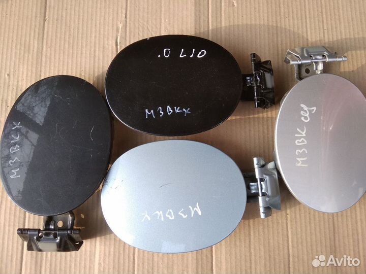 Лючок бензобака Mazda 3 BK 2003-2009