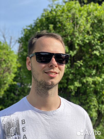 Очки солнцезащитные мужские