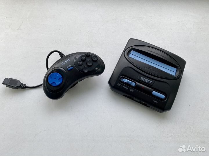 Sega Mega Drive 2 Compact/Коробка/5 игр