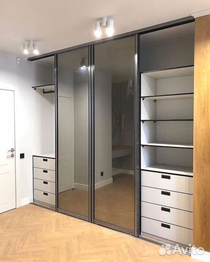 Шкаф встроенный