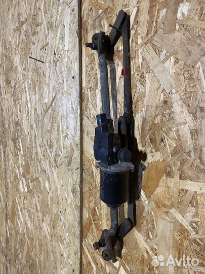 Трапеция дворников pontiac vibe