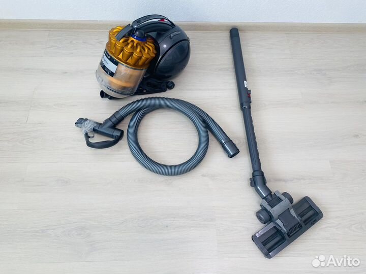 Пылесос Dyson DC 37