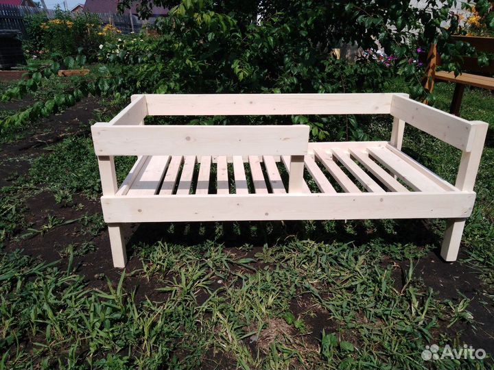 Детская деревянная кровать новая