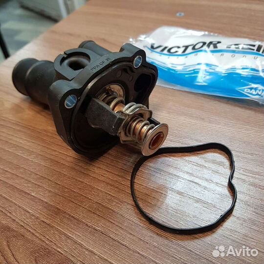 Прокладка термостата Ford Focus 2 1.8/2.0