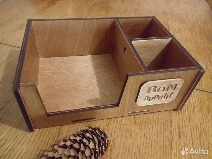 Салфетница деревянная интерьерная