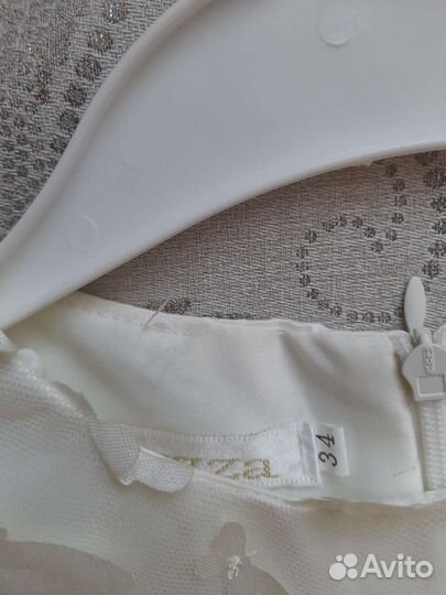 Платье для девочки новое 34 размер
