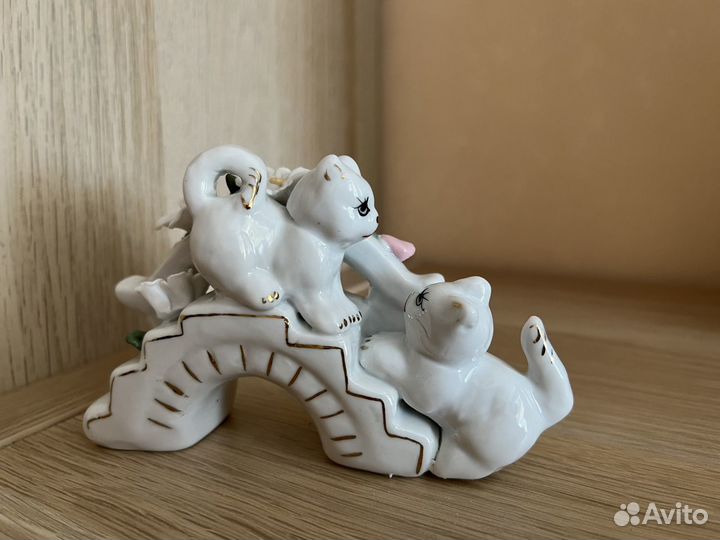 Фарфоровая статуэтка котята, котики, кошки