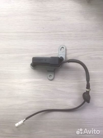 Датчик давления в шинах Lexus Gs450H GWL10 2GR-FXE