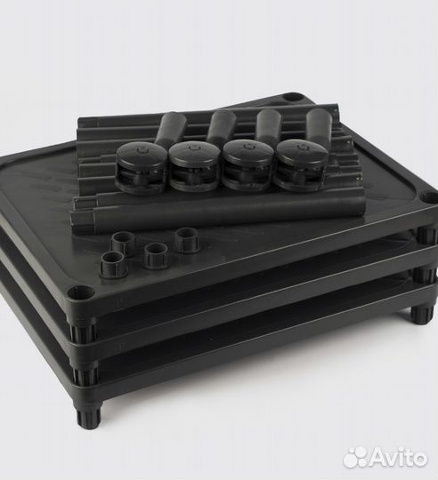 Этажерка пластиковая на колесиках новая