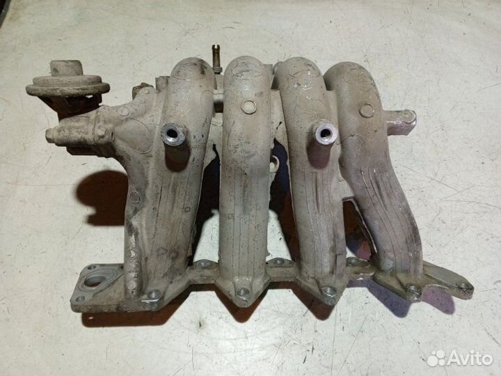 Коллектор впускной Mitsubishi Galant EA2W 4G63