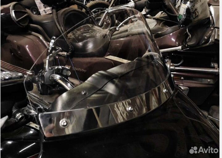 Kawasaki VN 1700 voyager,стекло ветровое продам из