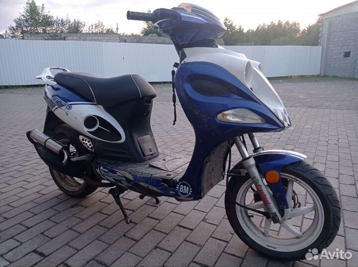 Скутер hiker bm