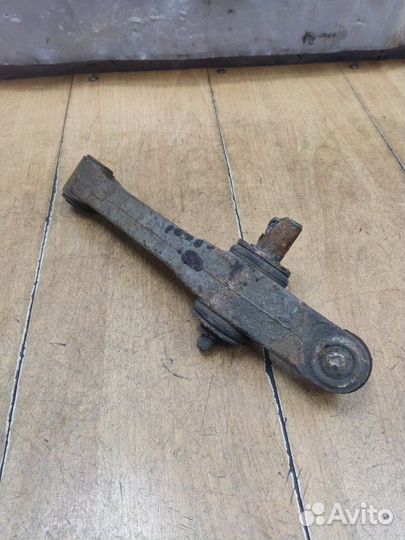 Рычаг подвески передний левый Opel Agila A Z16XE