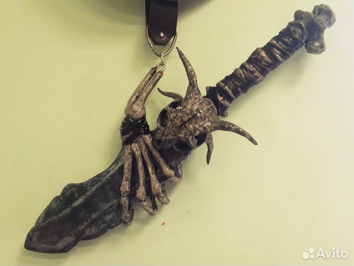 Суртосс (декоративный нож)