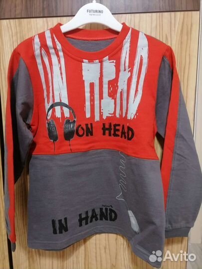 Продам комплект на мальчика 8-9 лет