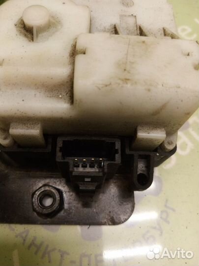 Ответная часть замка багажника Peugeot 607 ES9J4S