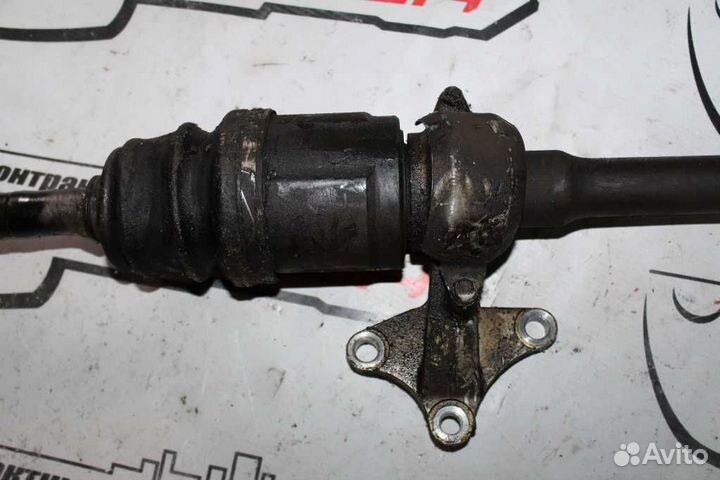 Привод honda J30A odyssey RA5 передний правый подв