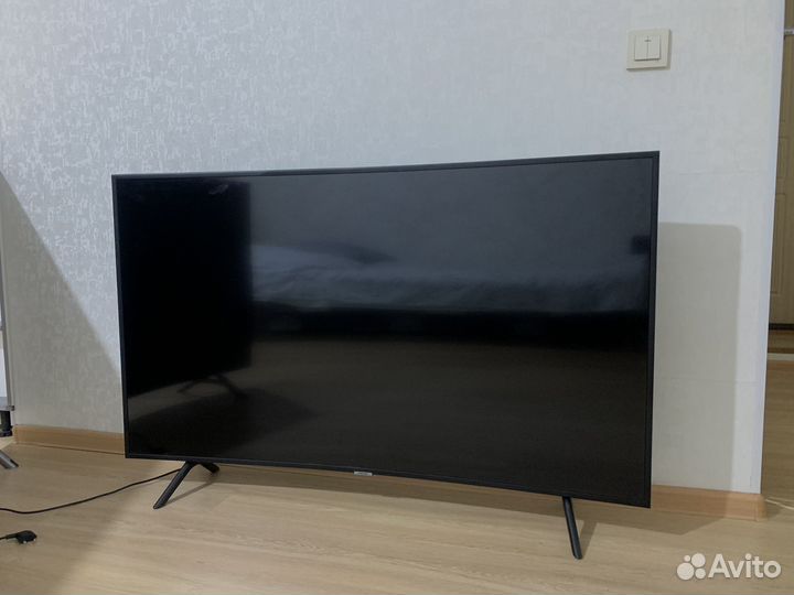 Телевизор samsung изогнутый 55