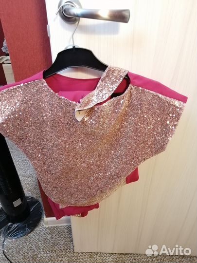 Костюм для выступлений и праздника