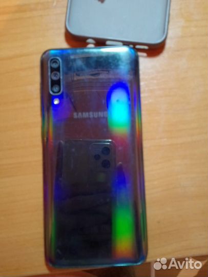 Телефон Samsung galaxy а50