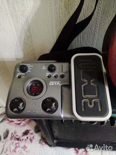 Электро гитара с комбиком