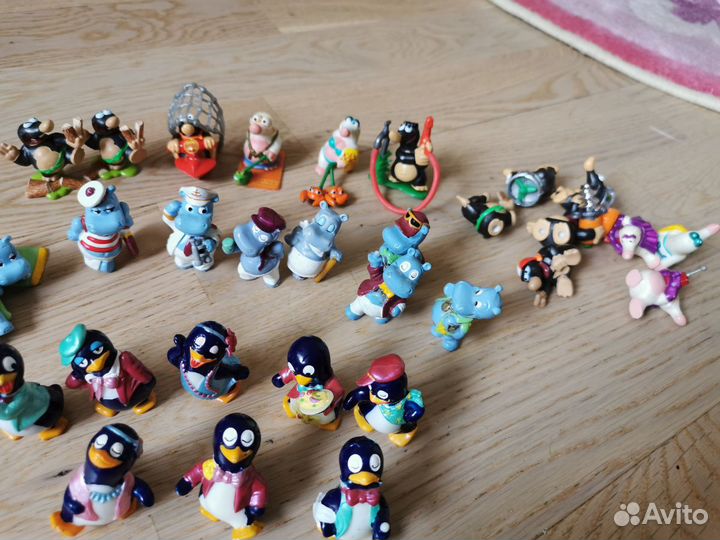Киндер сюрприз пингвины, бегемоты,лягушки, кроты