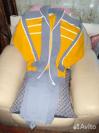 Костюм спортивный женский 44 46 размер