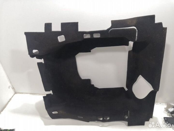 Пол багажника Land Rover Range Rover Velar 2020