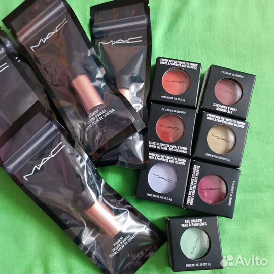 Тени для век mac