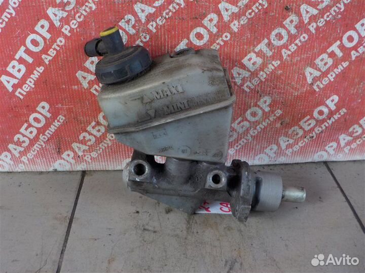 Главный тормозной цилиндр Renault Kangoo FC0M