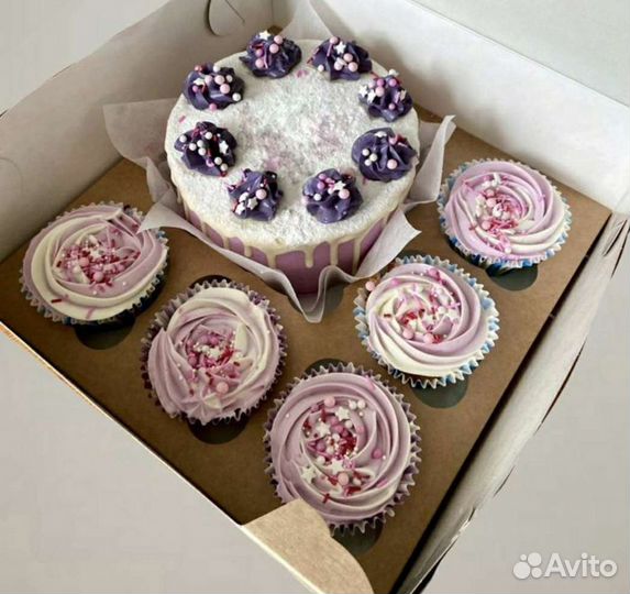 Торты (бенто), капкейки, трайфлы, орешки, трубочки