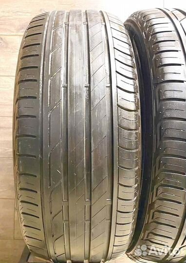 Bridgestone Turanza T001 215/40 R18 89M