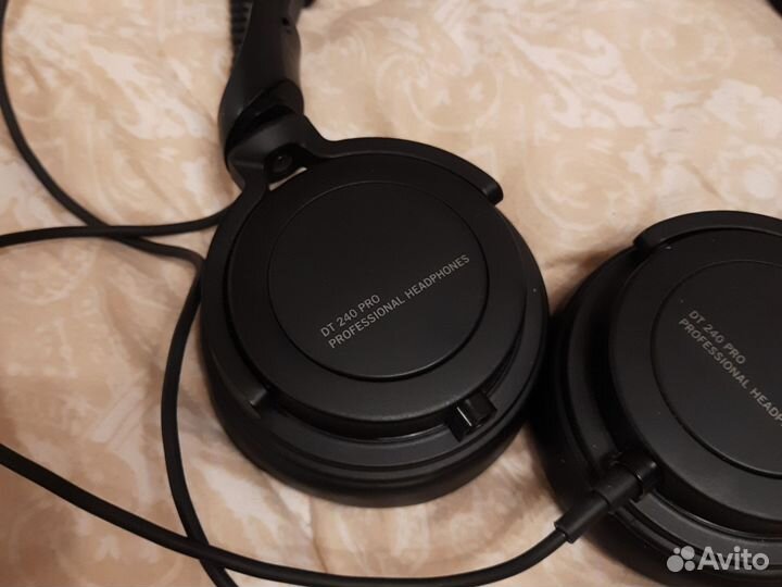 Наушники beyerdynamic dt 240 pro