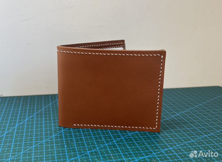 Портмоне бифолд мужское ручной работы
