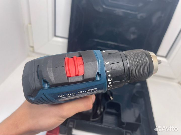 Шуруповерт (реплика)