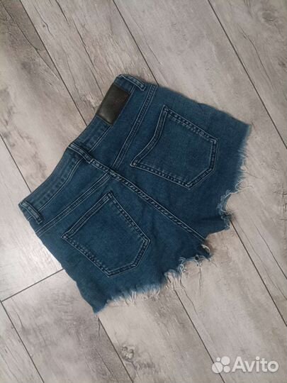 Шорты р-р 42
