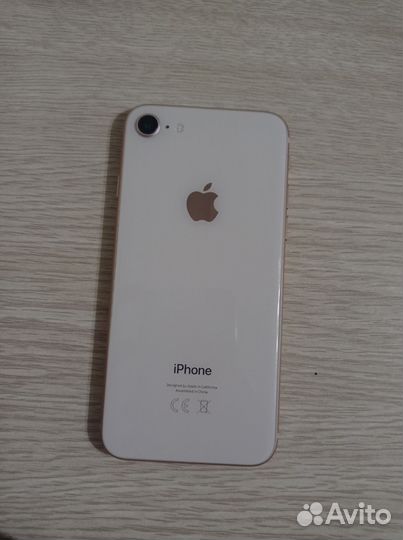Телефон iPhone 8 64 gb