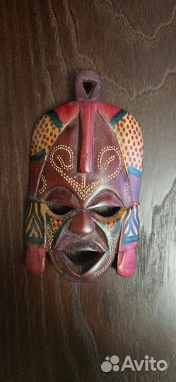 Африканская маска дерево
