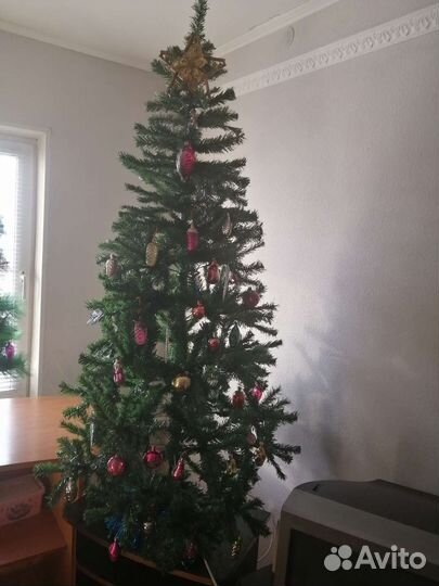 Елка искусственная 180