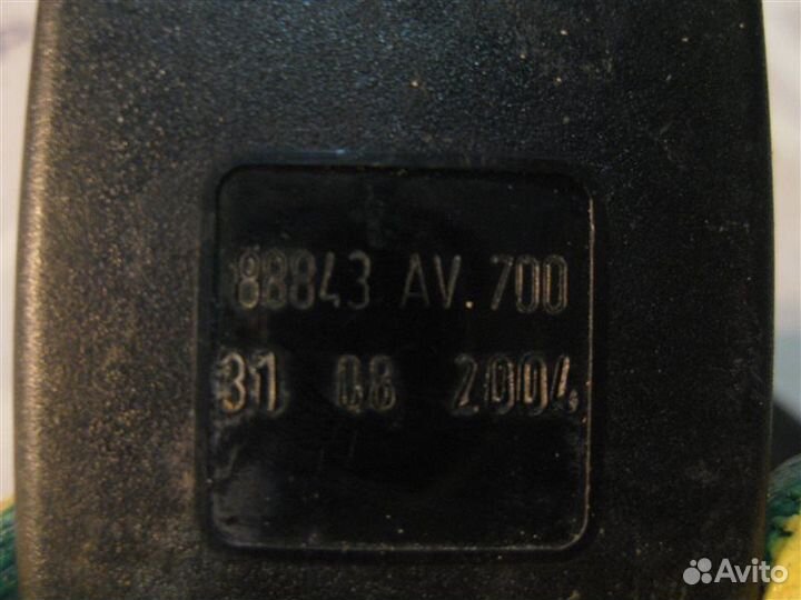 Ответная часть ремня безопасности задняя Nissan