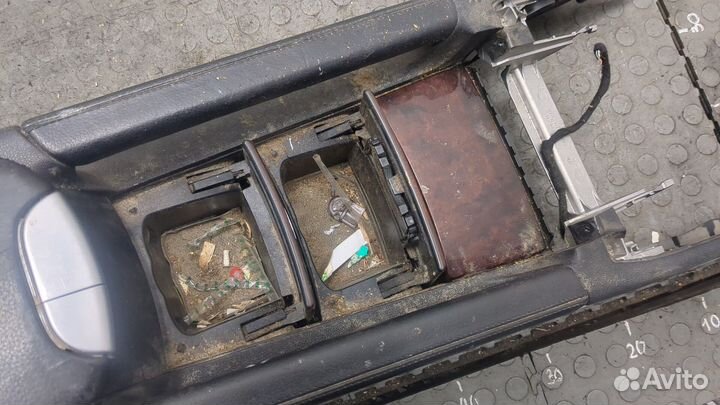 Консоль салона Mercedes ML W164