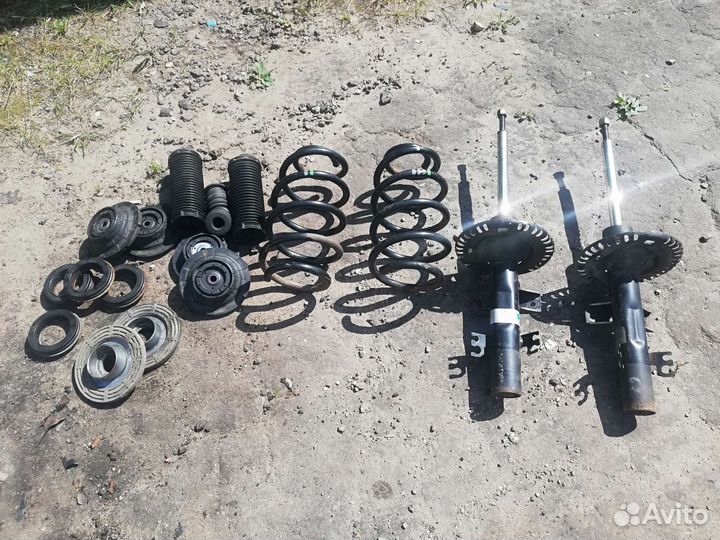 Передние стойки транспортёр т5