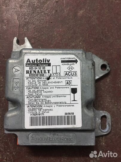 Блок управления Airbag рено мастер 2008г