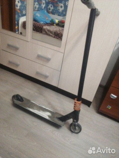 Трюковой самокат