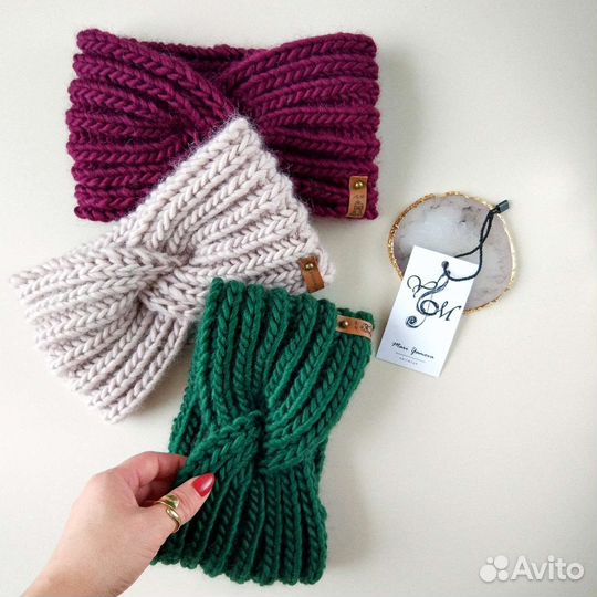 Женская вязаная повязка на голову из шерсти