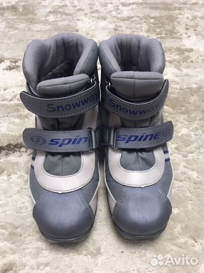 Лыжные ботинки