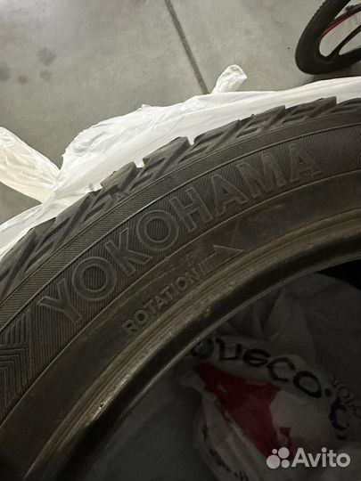 Yokohama Ice Guard IG10 235/50 R19 и 255/45 R19