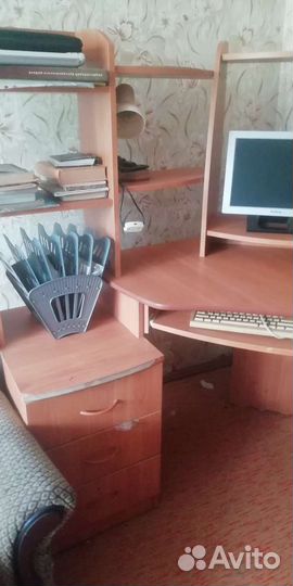 Комьютерный стол