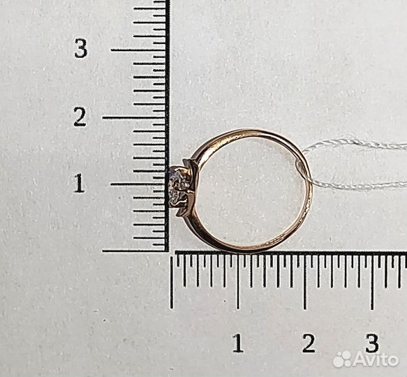 Золотое кольцо с камнем 16,5р